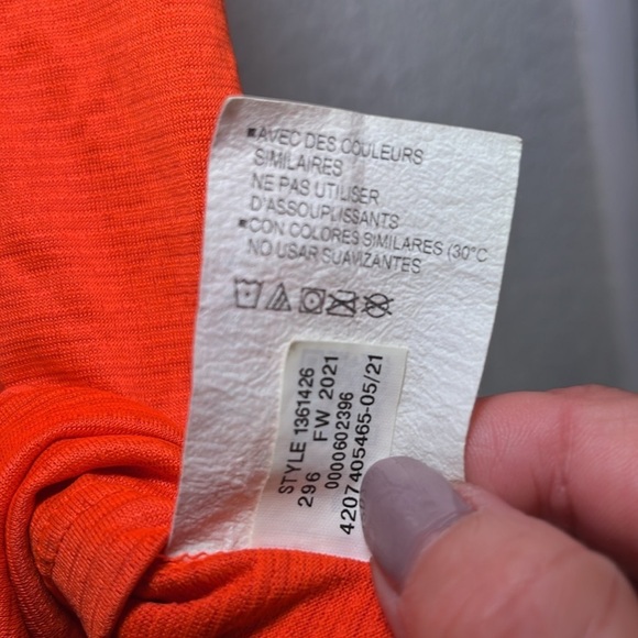 Under Armour bright yellow loose fitting sports T-shirt, size 2XL - Picture 5 of 8